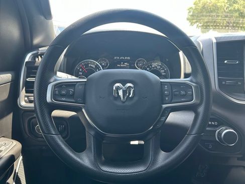 Used 2025 RAM 1500 Big Horn RWD image 20