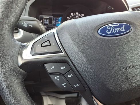 Certified 2024 Ford Edge SEL w/ Convenience Package AWD/4WD image 16