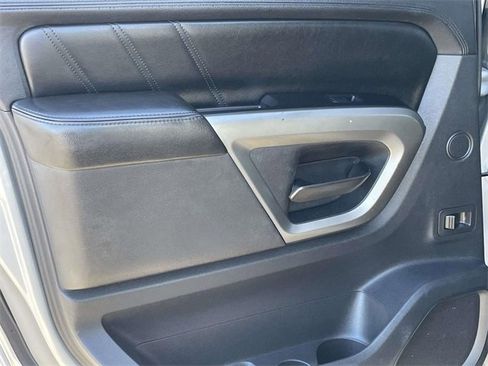 Used 2015 Nissan Armada Platinum w/ 2nd Row Captain Seat Package image 10