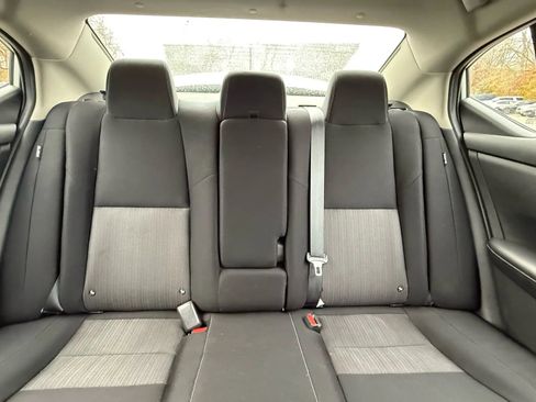 Used 2021 Nissan Sentra SV image 19