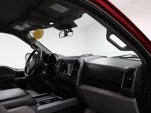 Used 2020 Ford F150 XLT w/ Equipment Group 302A Luxury RWD image 31