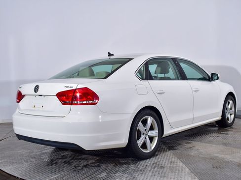 Used 2015 Volkswagen Passat 1.8T SE image 5