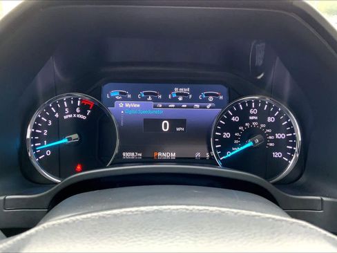 Used 2020 Ford Expedition Platinum image 26