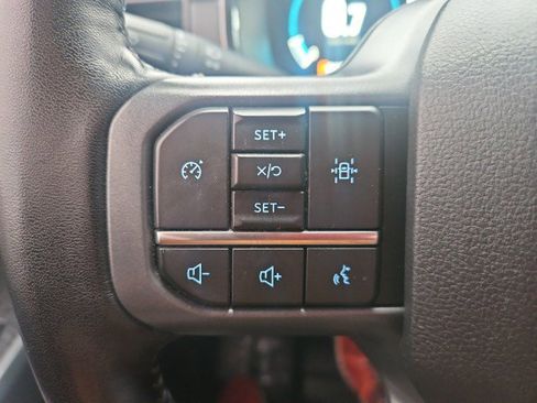 Used 2023 Ford F150 Lariat w/ FX4 Off-Road Package image 14