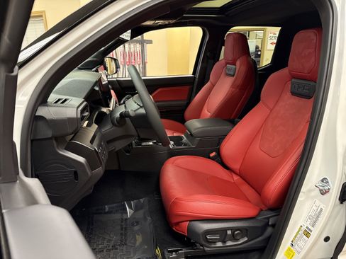 Used 2025 Toyota Tacoma TRD Pro image 7