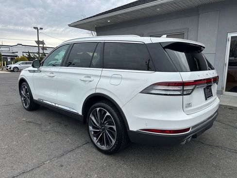 Used 2020 Lincoln Aviator Reserve w/ Equipment Group 202A image 5