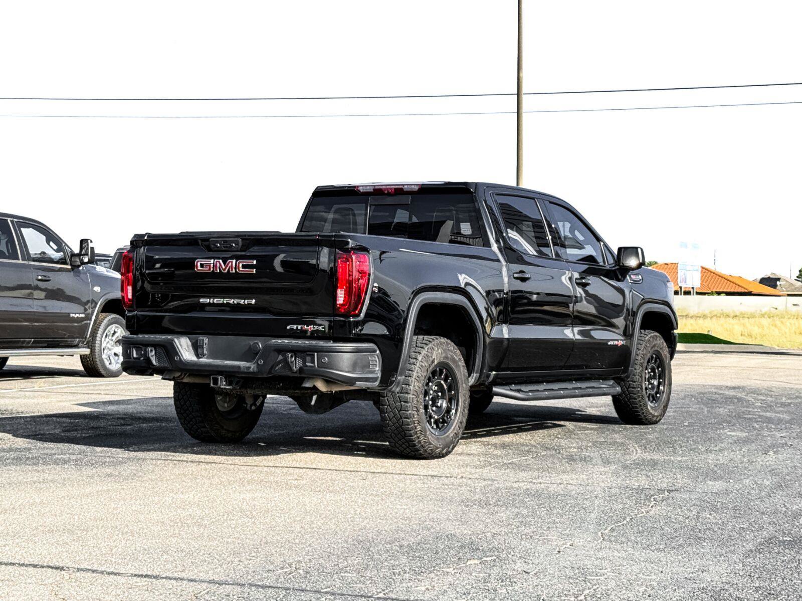 Used 2024 GMC Sierra 1500 AT4X w/ AT4X AEV Edition AWD/4WD image 10