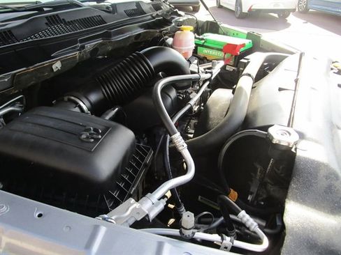 Used 2019 RAM 1500 Classic Warlock image 42