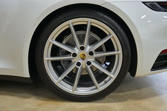 Used 2021 Porsche 911 Carrera image 6