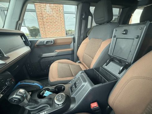 Used 2023 Ford Bronco Outer Banks AWD/4WD image 27
