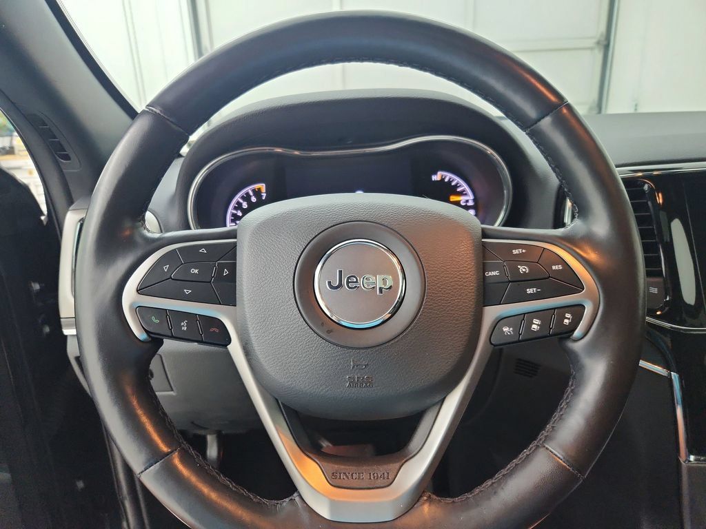 Certified 2022 Jeep Grand Cherokee Limited AWD/4WD image 25