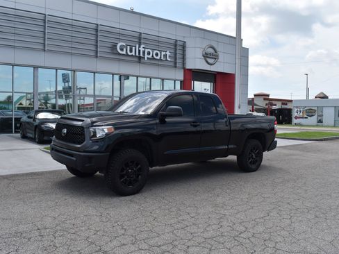 Used 2020 Toyota Tundra SR RWD image 2