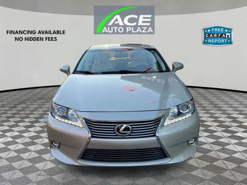 Used 2014 Lexus ES 350 w/ Luxury Package image 3