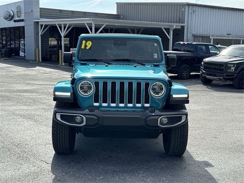 Used 2019 Jeep Wrangler Unlimited Sahara image 43