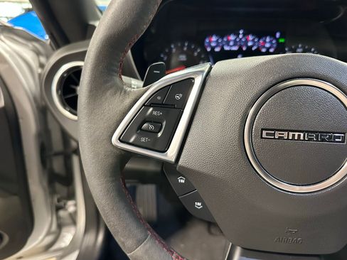 Used 2019 Chevrolet Camaro ZL1 image 32