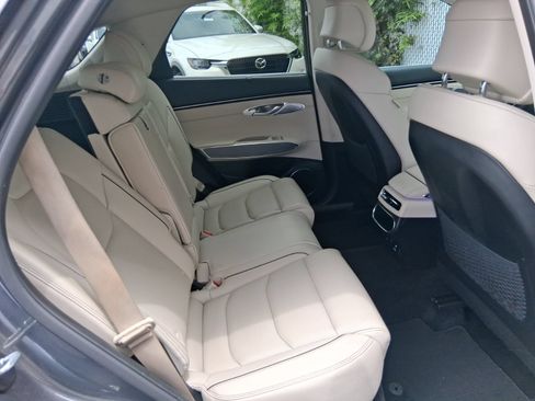 Used 2023 Genesis GV70 2.5T w/ Advanced Package AWD/4WD image 16