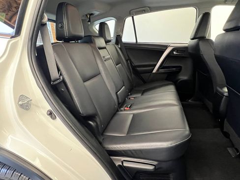 Used 2016 Toyota RAV4 Limited image 14