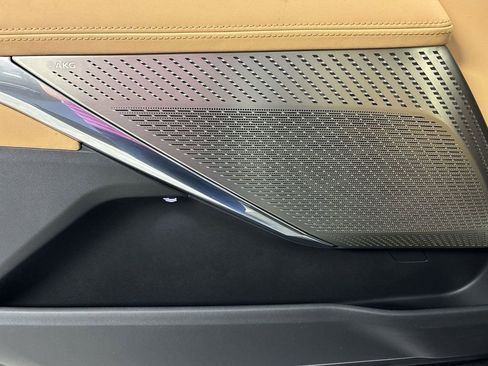 New 2025 Cadillac Escalade IQ Luxury 2 image 29