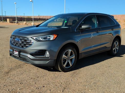 Used 2021 Ford Edge SEL w/ Convenience Package image 8
