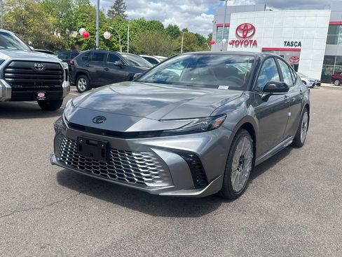 New 2026 Toyota Camry XSE AWD/4WD image 3