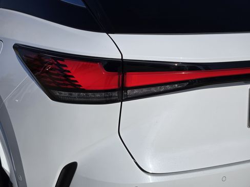 Used 2024 Lexus RX 350 F Sport w/ Convenience Package AWD/4WD image 37