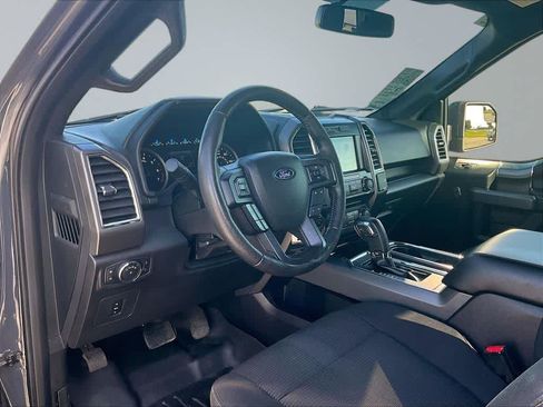 Used 2016 Ford F150 XLT w/ Equipment Group 302A Luxury AWD/4WD image 18