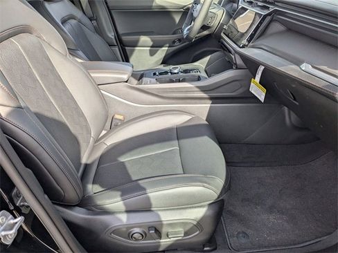 New 2026 Jeep Cherokee Overland image 31