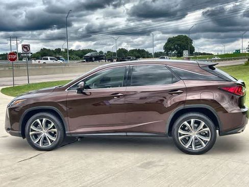 Used 2017 Lexus RX 350 FWD image 4