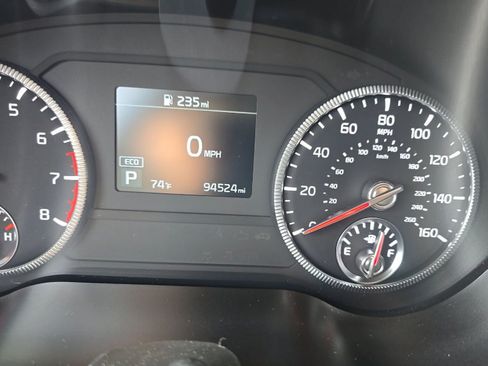 Used 2022 Kia Telluride EX FWD image 3