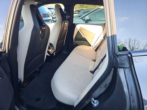 Used 2024 BMW iX xDrive50 w/ Sport Package image 13