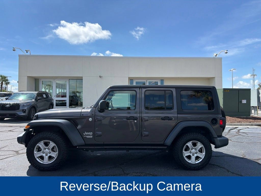 Used 2020 Jeep Wrangler Unlimited Sport AWD/4WD image 3