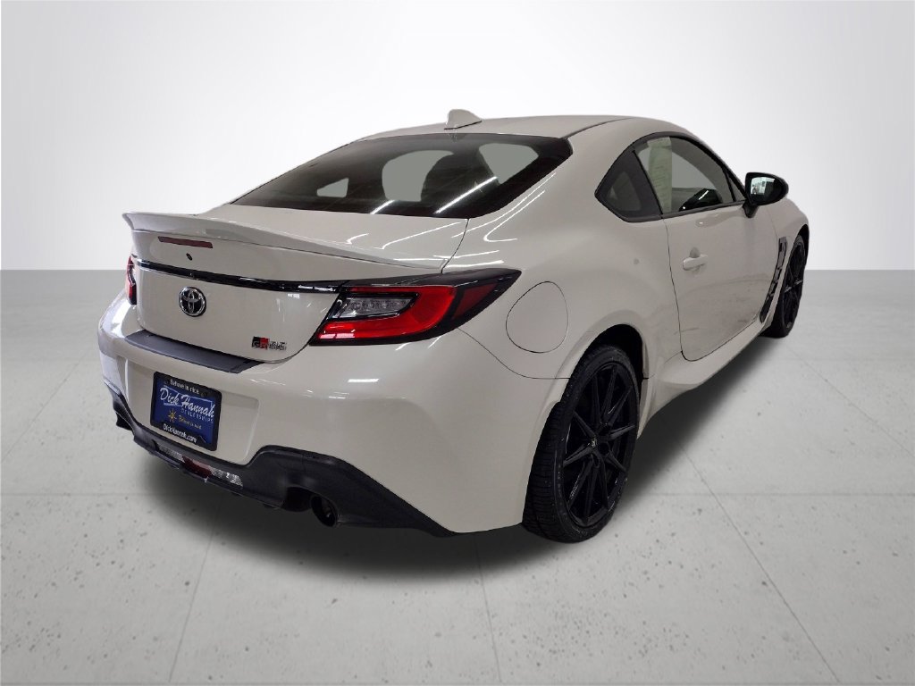 Used 2023 Toyota GR86 Premium w/ ALL Weather Mat Package (TMS) RWD image 15