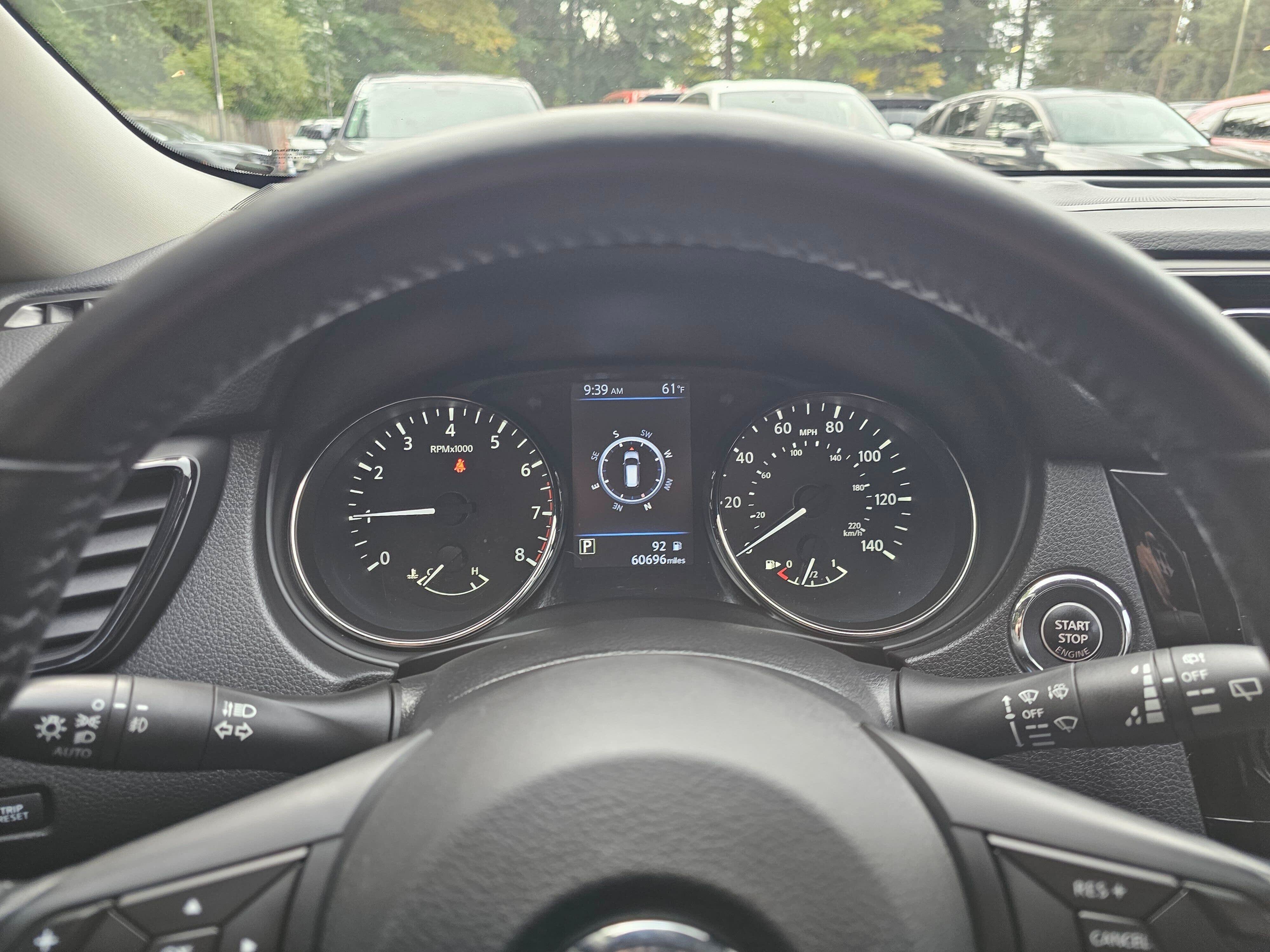 Used 2018 Nissan Rogue SL w/ Premium Package AWD/4WD image 26