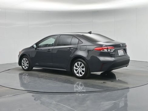 Used 2024 Toyota Corolla LE image 7