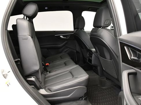 Used 2026 Audi Q7 3.0T Premium Plus w/ Premium Plus Package AWD/4WD image 50