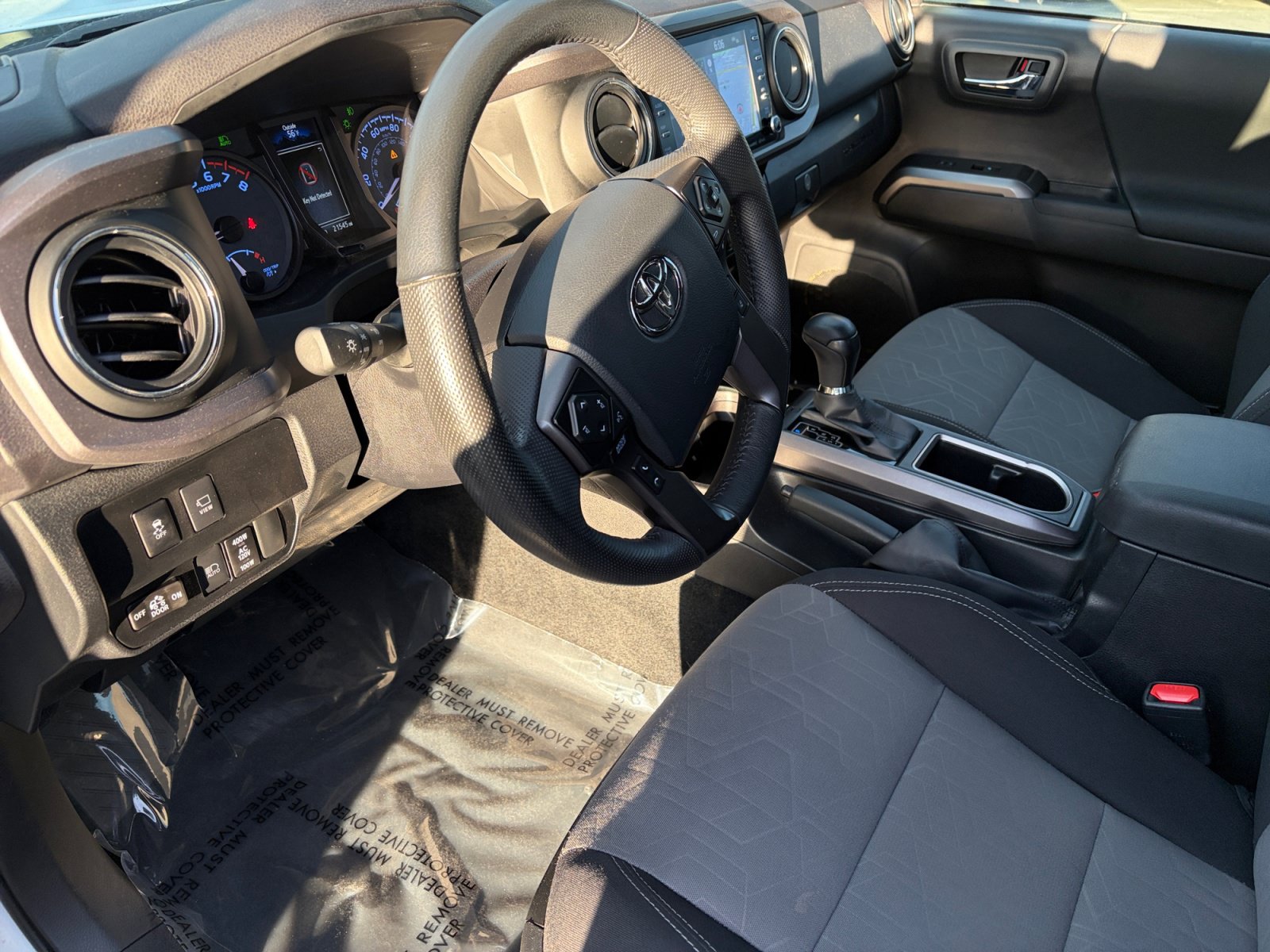 Used 2023 Toyota Tacoma TRD Sport w/ Advanced Technology Package AWD/4WD image 10