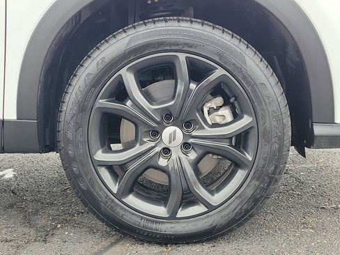 Used 2024 Dodge Hornet GT w/ GT Blacktop Package image 5