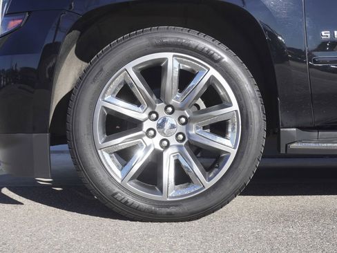 Used 2017 Chevrolet Suburban Premier image 34