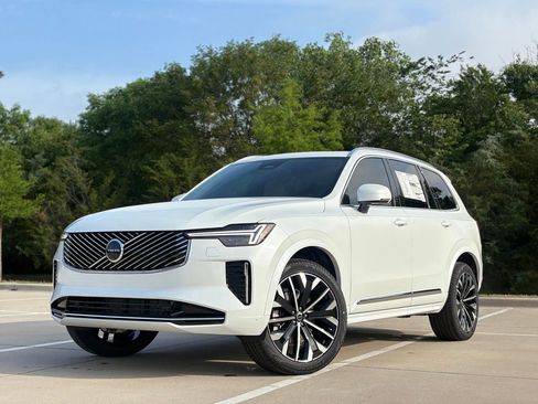 New 2026 Volvo XC90 B5 Core w/ Protection Package Premier AWD/4WD image 2