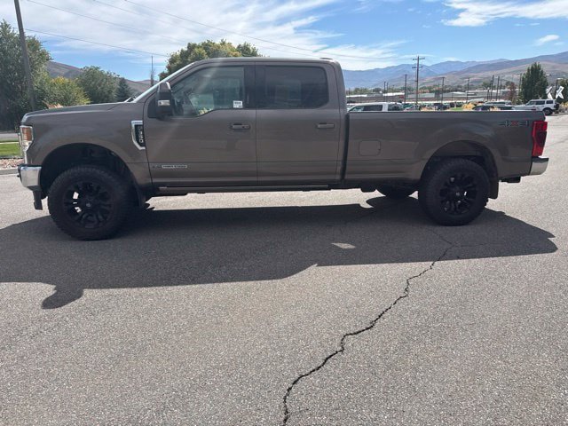 Used 2022 Ford F350 Lariat w/ Lariat Ultimate Package AWD/4WD image 3