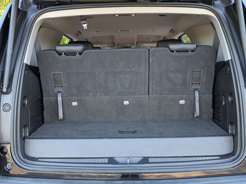 Used 2019 Chevrolet Tahoe LT image 19