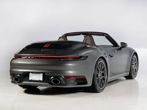 Used 2021 Porsche 911 Carrera S image 2