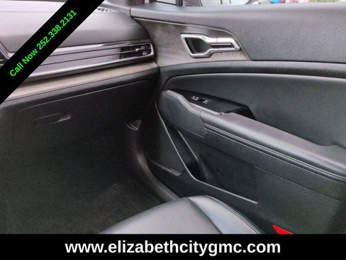 Used 2023 Kia Sportage X-Line w/ X-Line Premium Package AWD/4WD image 18
