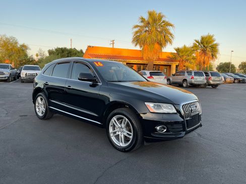Used 2016 Audi Q5 2.0T Premium Plus w/ Technology Package image 7