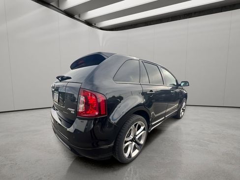 Used 2014 Ford Edge Sport w/ Driver Entry Package AWD/4WD image 5