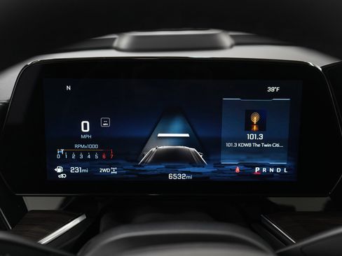 Used 2025 Chevrolet Tahoe Z71 w/ Z71 Off-Road Package image 29