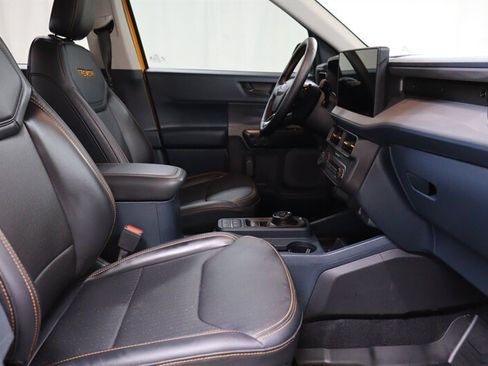 Used 2026 Ford Maverick Tremor AWD/4WD image 19