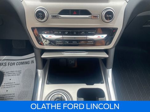 Used 2023 Ford Explorer XLT w/ Equipment Group 202A AWD/4WD image 12