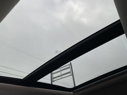 Used 2015 Ford Escape Titanium image 27