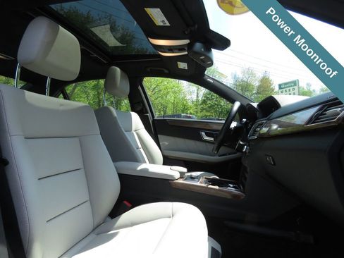 Used 2013 Mercedes-Benz E 350 4MATIC Sedan image 13